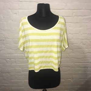 Forever 21 woman top short sleeve shirt